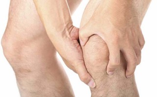 जाडो समय युरिक एसिड (Uric Acid) बढ्न सक्छ । के हो युरिक एसिड ? यसलाई कसरी नियन्त्रण गर्ने ?