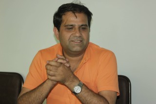 कोरोना जिते मनोज गजुरेलले, अस्पतालबाट डिस्चार्ज