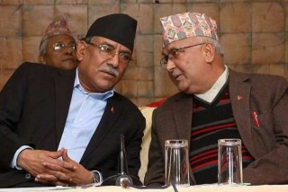 नेकपा विवादः बालुवाटार पुगे प्रचण्ड