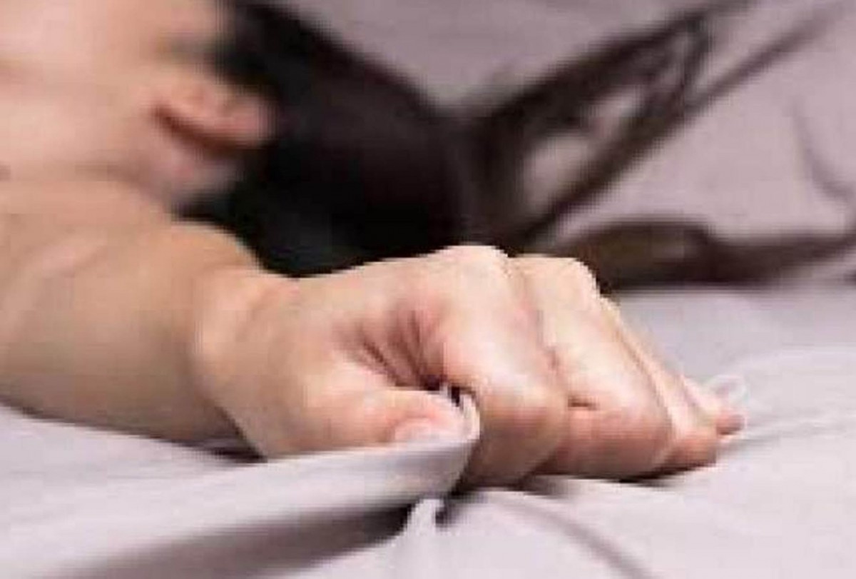 पहिलो पटक यौनसम्पर्क गर्ने उचित उमेर कुन हो ?