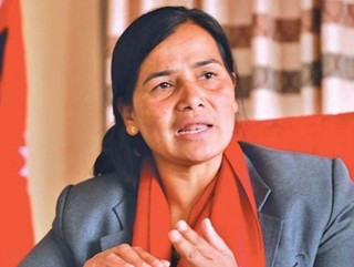 घरमै पहिलोपटक कृषिमन्त्री पुगेपछि किसान दङ्ग