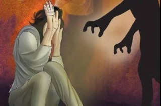झारफुक गर्ने बहानामा महिला माथि जबरजस्ती