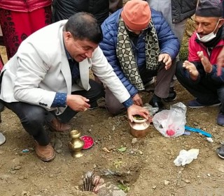 लेकसाइडको बाटो शिलान्यास