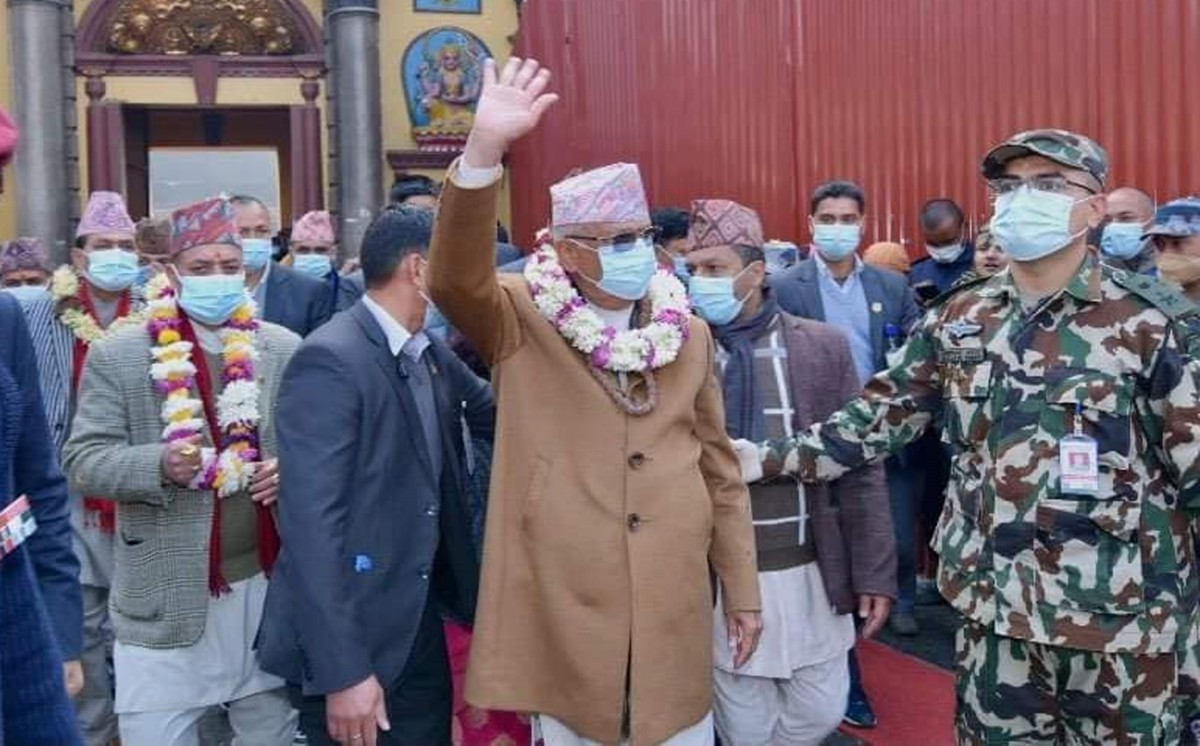 प्रधानमन्त्री ओली हिन्दु राज्य बनाउन सक्रिय रहेको खुल्यो यस्तो पोल, अब यसरी हान्दैछन् गोल