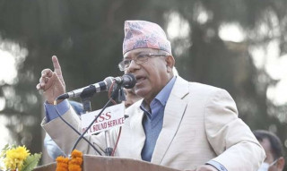 केपी ओलीको पार्टी ‘डुप्लिकेट’ हो, त्यहाँ अन्धकार मात्रै छ फर्किहाल्नुहोस् : माधव नेपाल