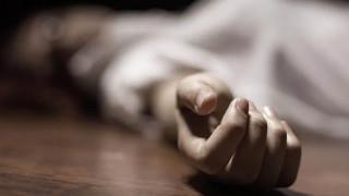 नोएडामा महिला डाक्टरले १८ औं तलाबाट हामफालेर गरिन् आत्महत्या