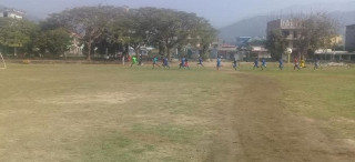मदन भण्डारी स्मृति खेलकूद मैदान बन्दै