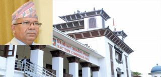 औपचारिक रुपमै फुट्यो एमाले, दल दर्ताका लागि माधव नेपालले आयोगमा दिए निवेदन