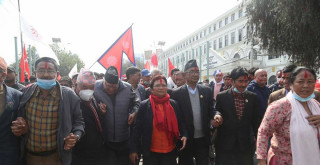 प्रतिनिधि सभा पुनर्स्थापना भएपछि यस्तो देखियो प्रचण्ड–नेपाल पक्षको विजय र्‍याली (फोटोफिचर)