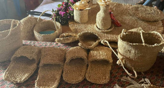 मकैको खोसेलाबाट आकर्षक घरायसी सामग्री उत्पादन