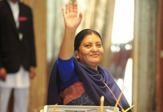 यी हुन् राष्ट्रपति संग बंगलादेश जाने  २७ जना