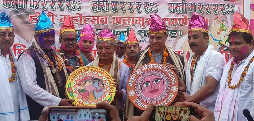 यसवर्षको महामूर्खको  उपाधि मह जोडीलाई