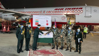 भारतीय सेनाले नेपाली सेनालाई दियो एक लाख डोज कोरोना भ्याक्सिन