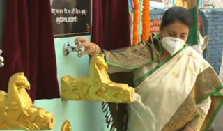 राष्ट्रपतिले छुने बित्तिकै भृकुटीमण्डपमा मेलम्ची बग्यो सलल, दैनिक साढे आठ करोड लिटर पानी वितरण 