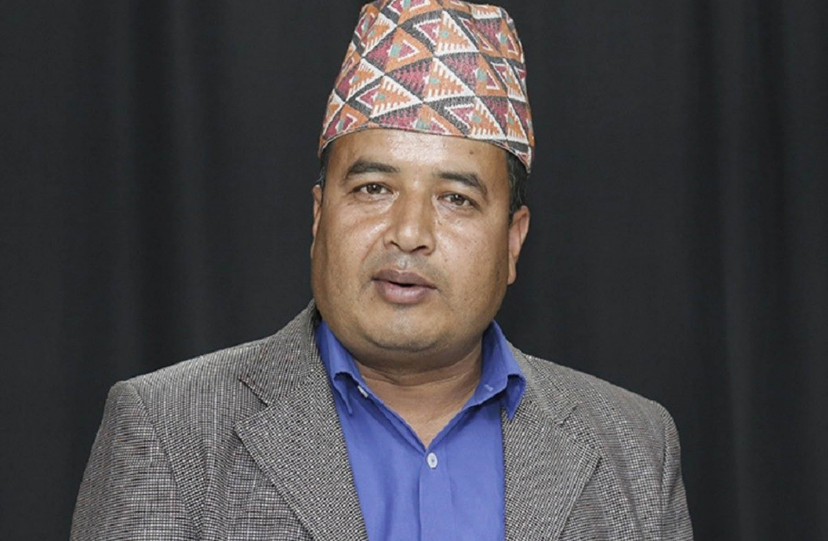 संसदमा महेश बस्नेतलाई फुरेको त्यो कविता