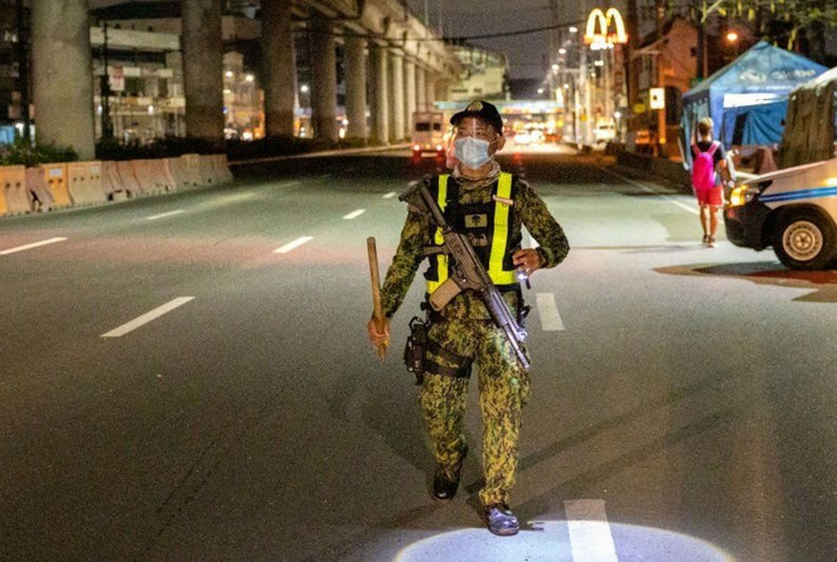 क्वारेन्टिनको नियम उल्लंघन गर्ने पुरुषलाई ३ सय पटक उठबसको सजाय,  भोलिपल्टै गयो ज्यान