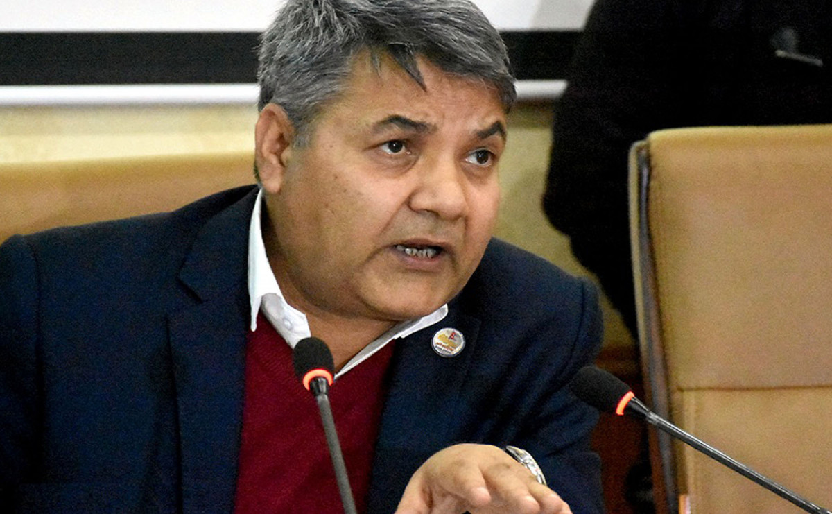 एमालेको घरमा काँग्रेसले डकैती गरेको गम्भिर आरोप लगाउँदै गोकुल बाँस्कोटाको यस्तो ट्वीट