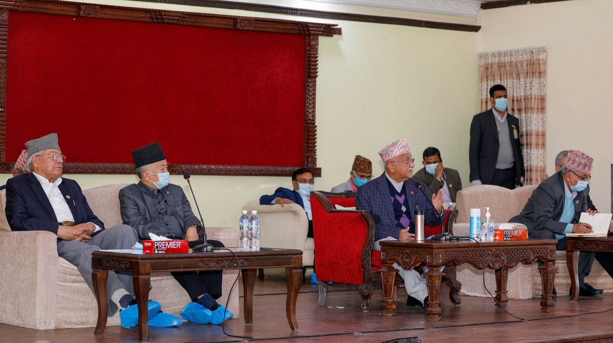 एमालेको महाधिवेशन आयोजक कमिटीको बैठकमा कालो मास्क निषेध !