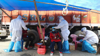 कोरोना फैलिएपछि उपत्यका भित्रिने मुख्य नाका नागढुंगामा ‘स्वास्थ्य जाँच केन्द्र’  स्थापना