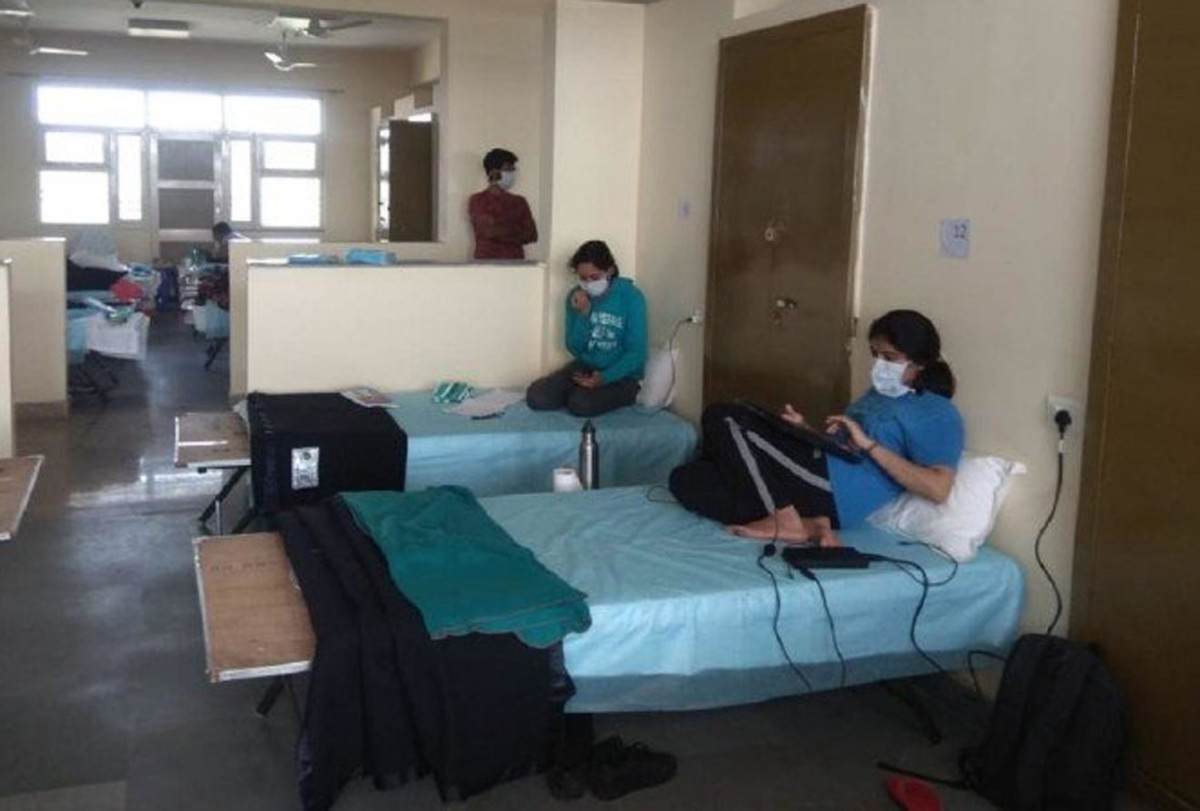 होम आइसोलेशनमा बसेका सङ्क्रमितले अनिवार्य ध्यान दिनु पर्ने यी ७ कुरा, के गर्ने के नगर्ने ?