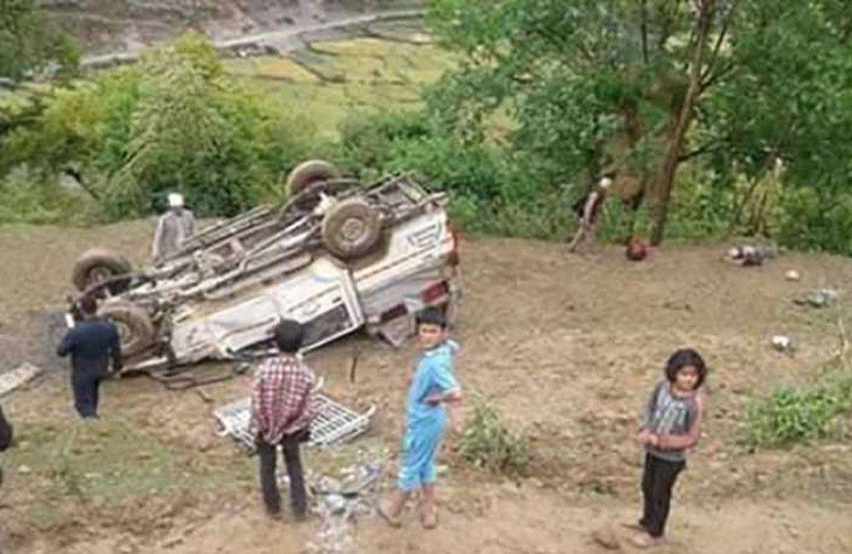 मलामी बोकेको जीप दुर्घटना : १७ जना घाइते, २ को अवस्था गम्भीर