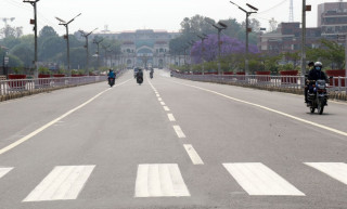 मुलुकका अधिकांश भाग ठप्प, अब १० जिल्ला मात्र खुला