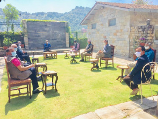 नयाँ सरकार गठनको तयारीको लागि कांग्रेस पदाधिकारी बैठक बस्दै