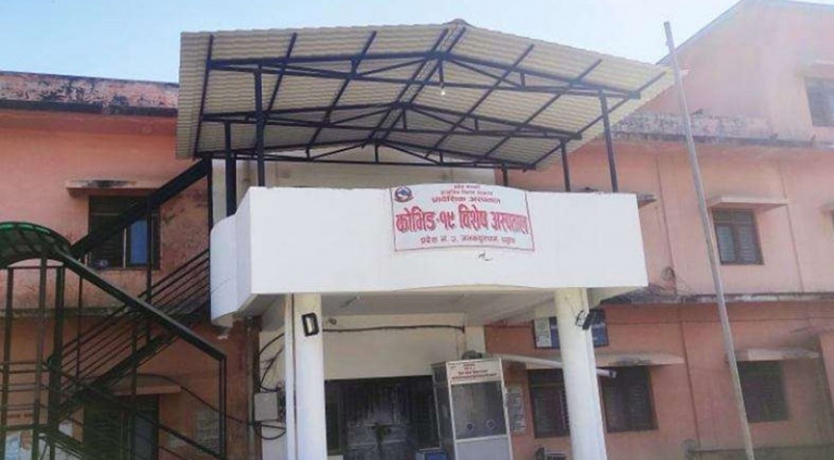कोरोना संक्रमितको मृत्यु भएपछि अस्पतालमा तोडफोड,  दुई जना पक्राउ