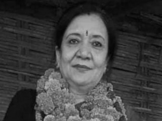 कांग्रेस उपसभापति विजयकुमार गच्छदारकी श्रीमती निर्मलाकाे निधन