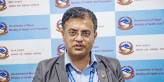 स्वास्थ्य मन्त्रालयको प्रवक्ता डा.जागेश्वर गौतमको जिम्मेवारी अब डा.कृष्णप्रसाद पौडेललाई