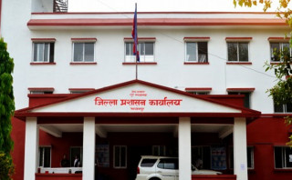 मकवानपुरमा आइतबारदेखि  सरकारी कार्यालय खुल्दै