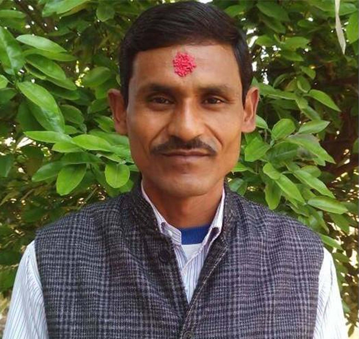 कार्यालय पुगेका कर्मचारीलाई मेयरले ‘चोरहरु’ भन्दै कार्यालयबाटै यसरी लखेटे