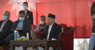 पूर्वघोषित महाधिवेशन सार्ने निर्णय गर्न आज पनि एमाले बैठक बस्दै,अरु के-के गर्दैछ निर्णय ?