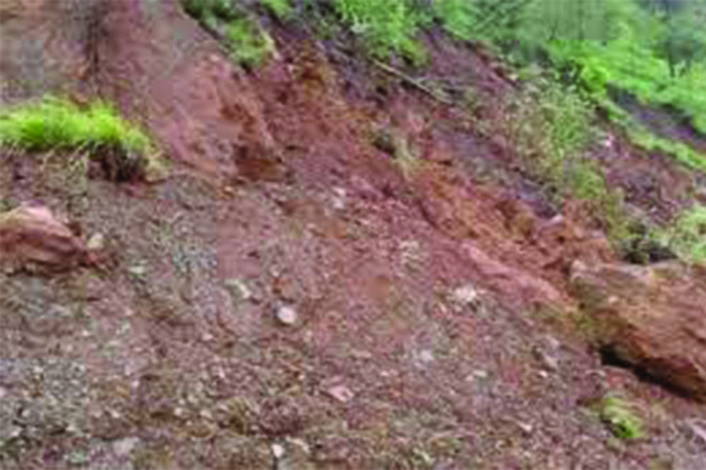 बागलुङका ६६ घर उच्च जोखिममा