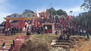 सुदूरपश्चिमका शक्तिपीठमा दर्शनार्थीको घुइँचो