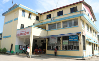 धादिङ अस्पतालमा डेंगु र स्क्रब टाइफसका बिरामी बढे