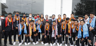 साफ च्याम्पियनसिप उपविजेता टोली फर्कियो, विमानस्थलमा भव्य स्वागत
