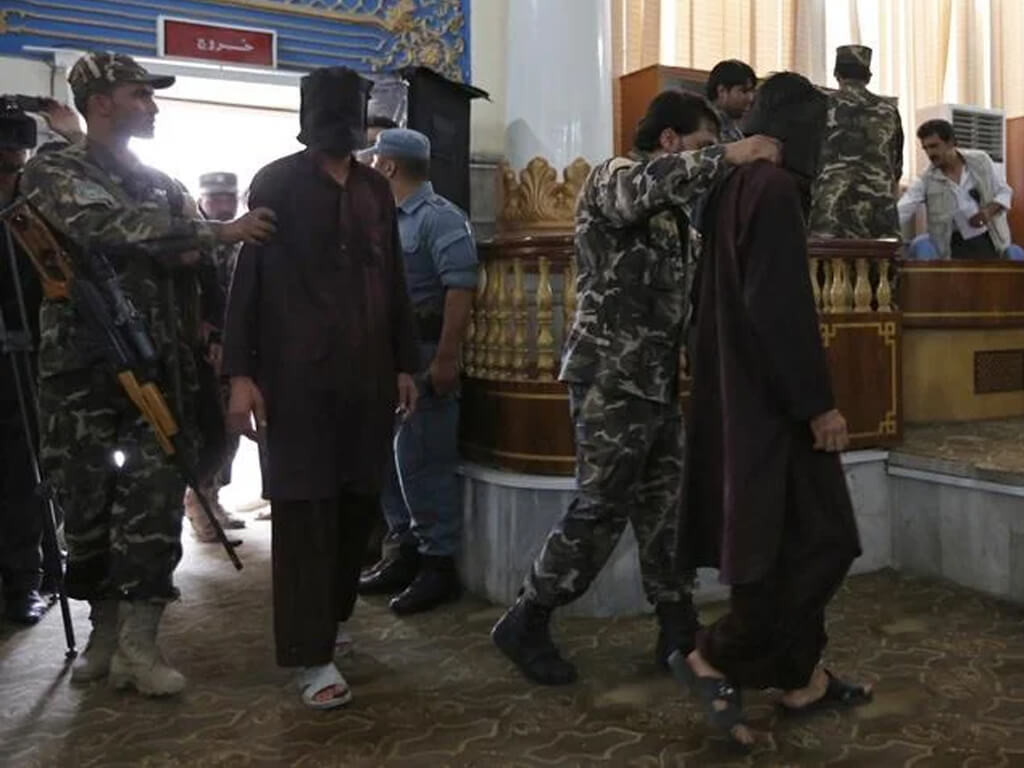 काबुलमा सुरक्षाकर्मीद्वारा चोरी गर्ने गिरोह सार्वजनिक