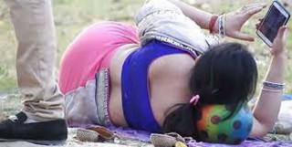 अविवाहित भन्दा विवाहित युवतीतर्फ किन आकर्षित हुन्छन् पुरुष ? यस्ता छन् कारणहरु !