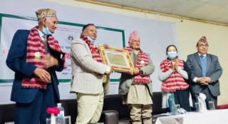 बालबालिकालाई शिक्षण संस्थाले प्रविधिसँग जोड्दै लैजानुपर्छ : शिक्षामन्त्री