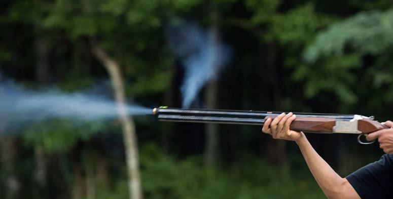 ३ महिला मारेको आरोपमा ३ जना पुरुषलाई गोली हानि मारियो