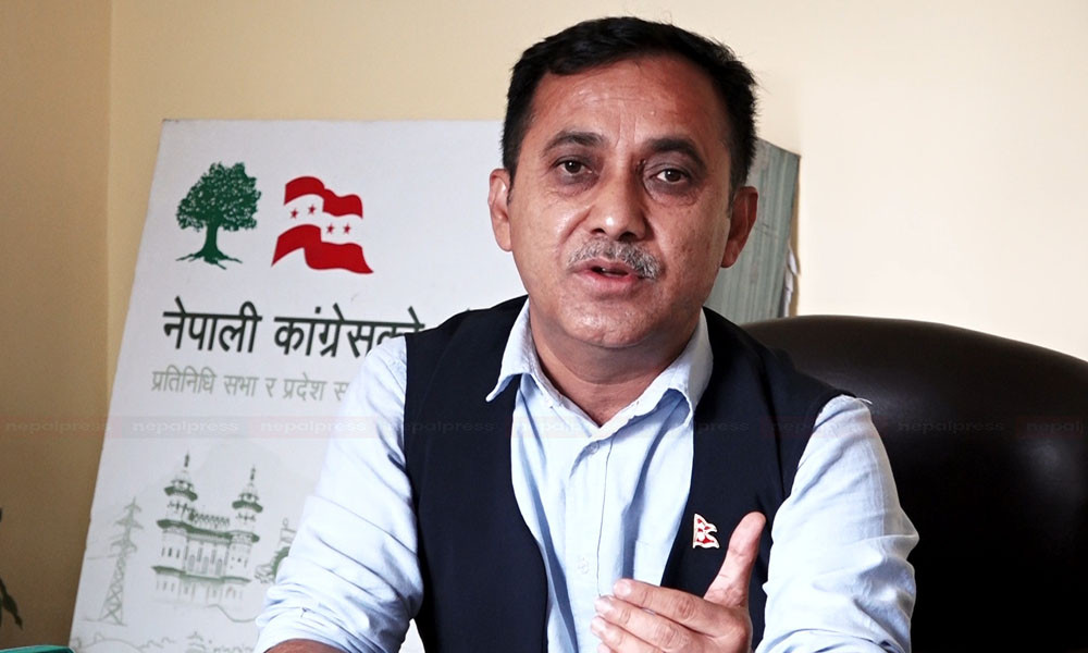 सरकारमा एमालेकै  टिम बनाऔं, कांग्रेस बाहिर बस्छ: विश्वप्रकाश शर्मा