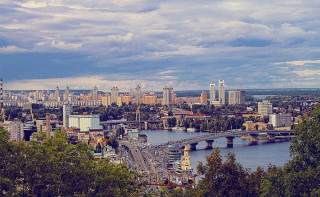 एक दर्जन भन्दा बढी देशद्वारा आफ्ना नागरिकलाई युक्रेन छोड्न आग्रह