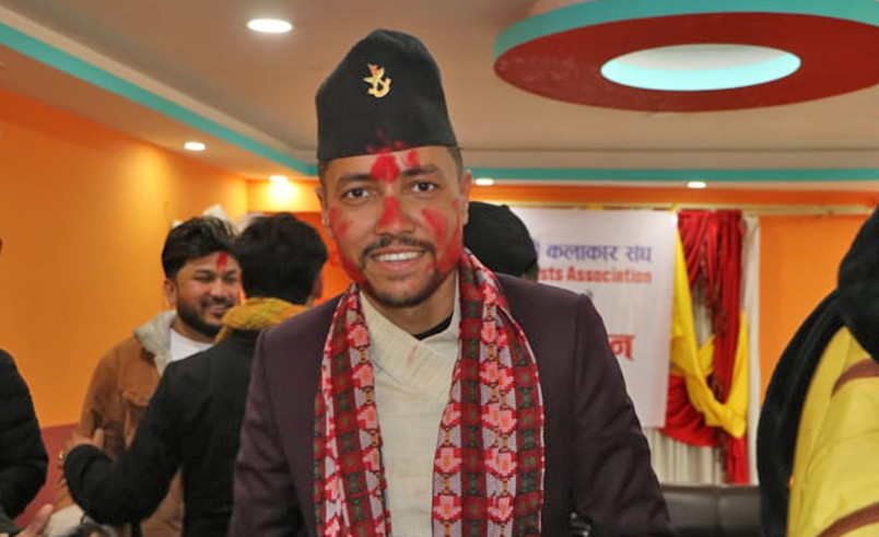 चर्चित गायक रबिन लामिछाने बने प्रत्यक्ष दोहोरी कलाकार संघको अध्यक्ष