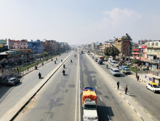 ट्राफिक प्रहरीको अनुरोध - भोलि अत्यावश्यक काममा मात्र सवारी साधन लिएर निस्कनु