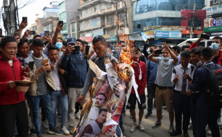 कबड्डी–४’ की नायिकाविरुद्ध किन भयो प्रदर्शन ?, कबड्डी-४ रोक्न माग, पोस्टर जलाइयो