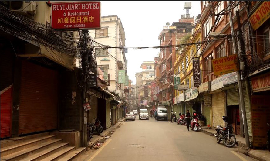 ठमेलभित्रको अव्यवस्थित तार हटाइने