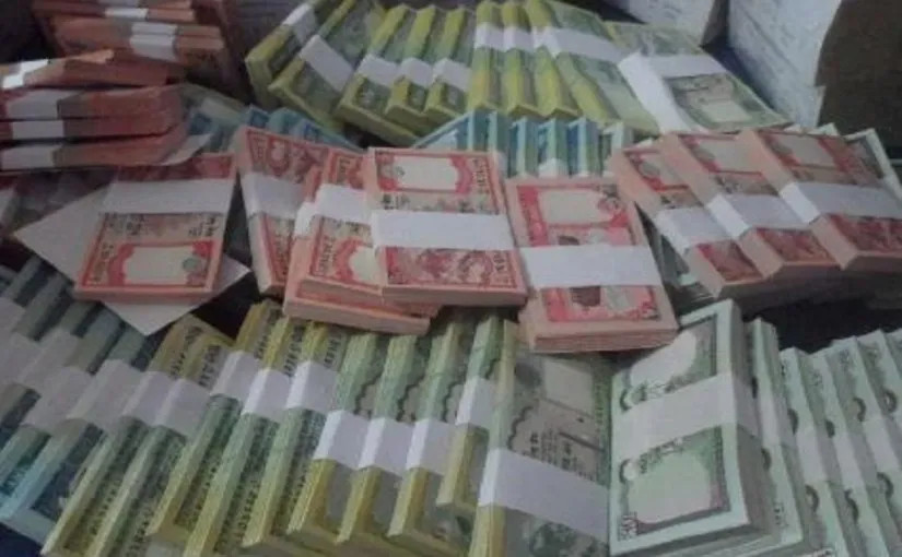 आजदेखि बैंक तथा वित्तीय संस्थाहरुबाट दसैँका लागि नयाँ नोट साट्न सकिने,  प्रती व्यक्ति कति साट्न पाइन्छ ?