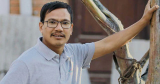 विवाह बन्धनमा बाँधिदै कलाकार बुद्धि तामाङ