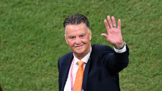 नेदरल्यान्ड्सका प्रशिक्षक भान गालले दिए राजीनामा